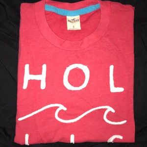Red Hollister Wave T